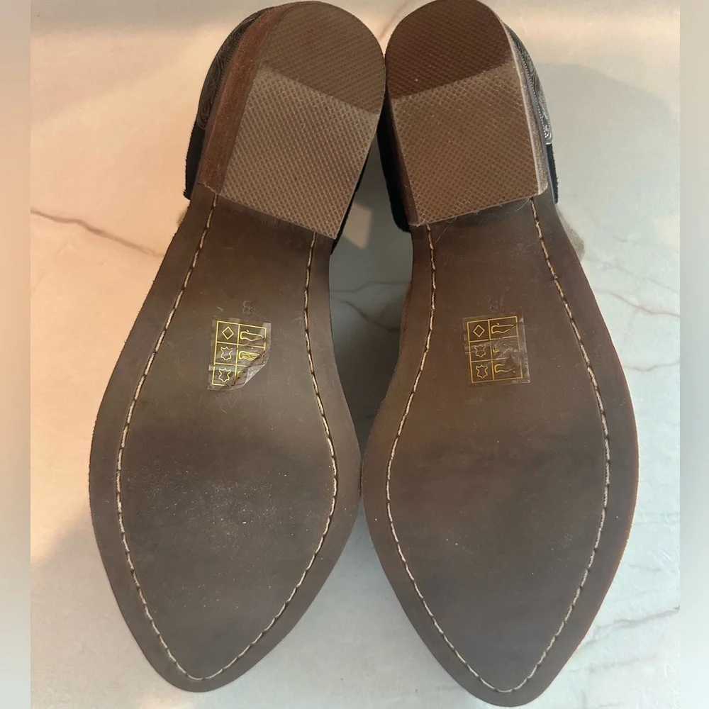 Jeffrey Campbell Anthropologie Woodruff Cutout Ankle Booties size 8 - Picture 9 of 12